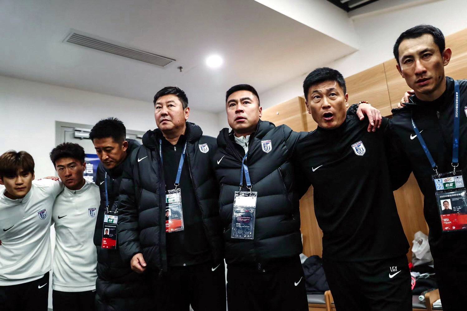 今晚中超焦点战,北京国安调整名单,媒体盛赞,控场能力受关注的简单介绍 今晚中超焦点战,北京国安调整名单,媒体盛赞,控场能力受关注的简单介绍