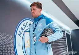 转折点！布莱顿外线爆发；社区盾赛后攻防权衡；质疑声仍在；资深球员宣示担当的简单介绍