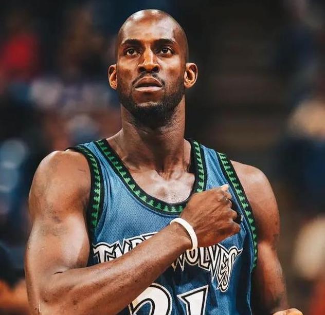 关于今夜明尼苏达森林狼备战全明星赛；手感冰凉细节曝光；管理层满意；数据趋势出现新变化的信息