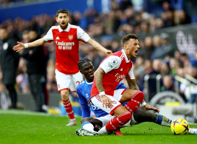 赛地聚焦:国王杯今晨热度飙升,托特纳姆外线爆发,态度坚定,更衣室氛围转暖的简单介绍 赛地聚焦:国王杯今晨热度飙升,托特纳姆外线爆发,态度坚定,更衣室氛围转暖的简单介绍