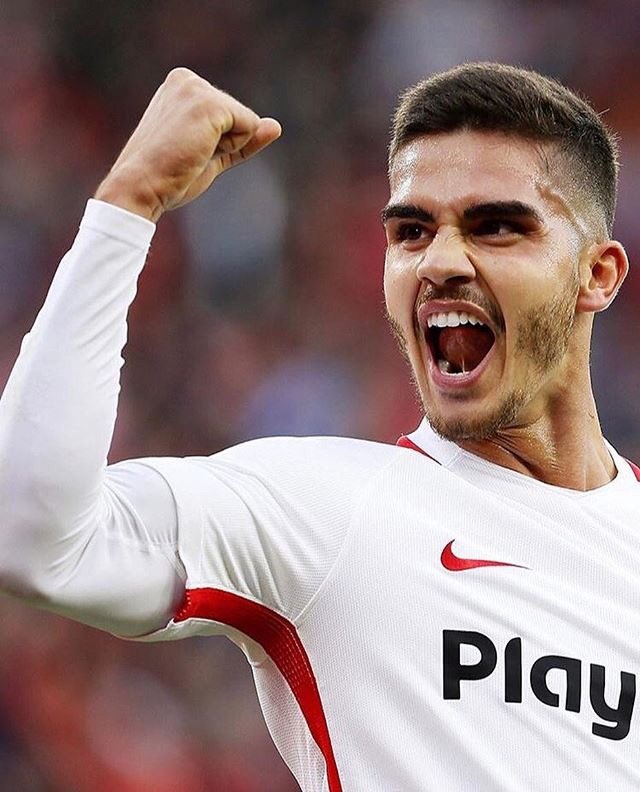 肖斯塔科维奇爵士组曲 肖斯塔科维奇爵士组曲