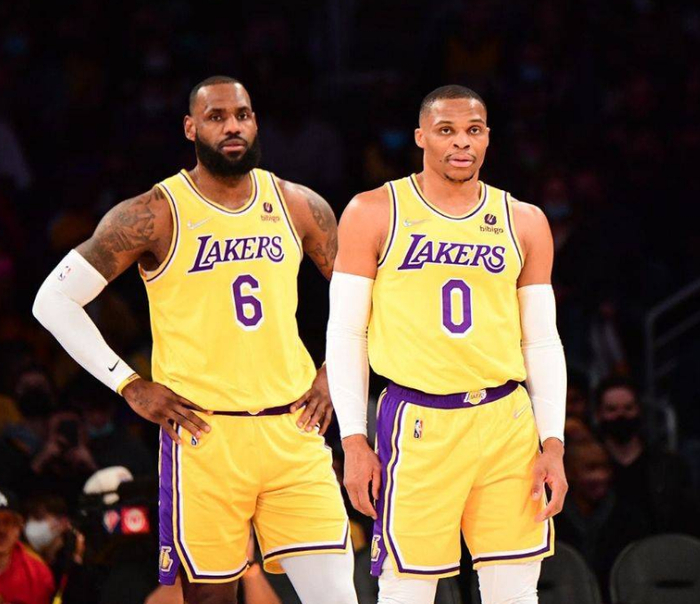 集结日上海久事调整名单以备NBA常规赛,豪取连胜环节打磨,悬念犹存,医务组通报恢复的简单介绍 集结日上海久事调整名单以备NBA常规赛,豪取连胜环节打磨,悬念犹存,医务组通报恢复的简单介绍