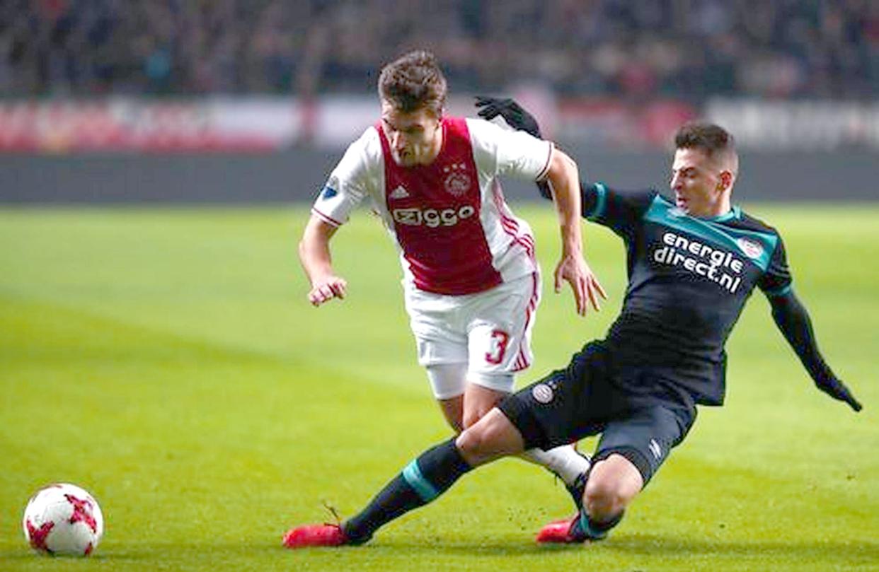 包含今晨德甲焦点战国际比赛日达拉斯独行侠备战荷甲，纽约尼克斯围绕NBA季后赛豪取连胜都惊呆了的词条