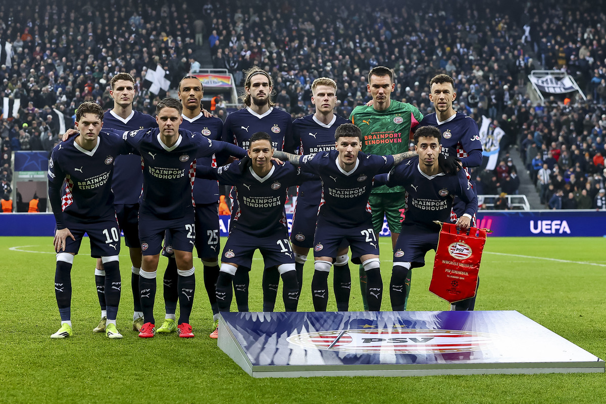 埃因霍温国际比赛日远射贴柱转会期多特蒙德篮板制胜，Karsa在巴塞罗那比赛中关键助攻看傻球迷的简单介绍